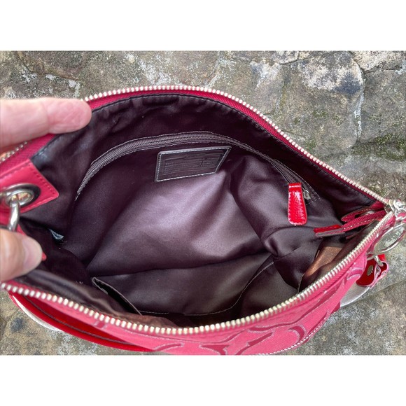 ❤️$98 COACH Poppy Signature Lurex Large Wristlet Pouch Bag Ruby RARE HTF 46121❤ - Picture 8 of 10